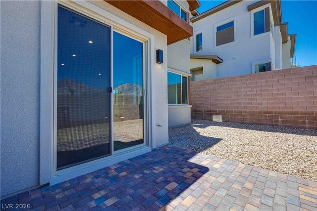 11952 Angle Cliff Avenue, Las Vegas, NV 89138
