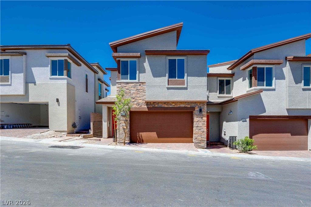 11952 Angle Cliff Avenue, Las Vegas, NV 89138
