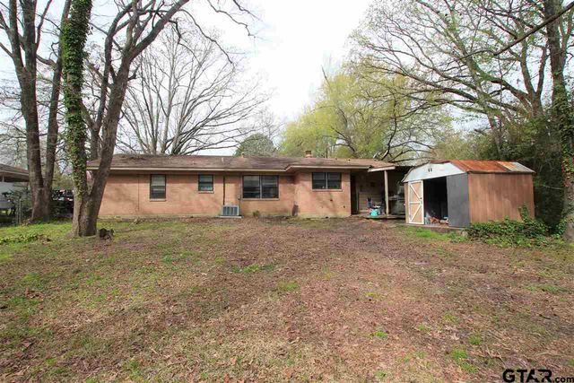 3306 Greg Ln, Tyler, TX 75701