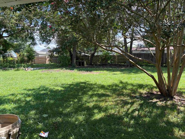 14 F Street, Inman, SC 29349