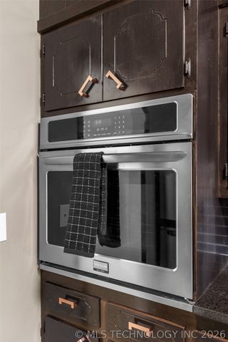 6023 S Irvington Avenue, Tulsa, OK 74135