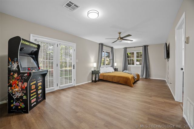 6023 S Irvington Avenue, Tulsa, OK 74135