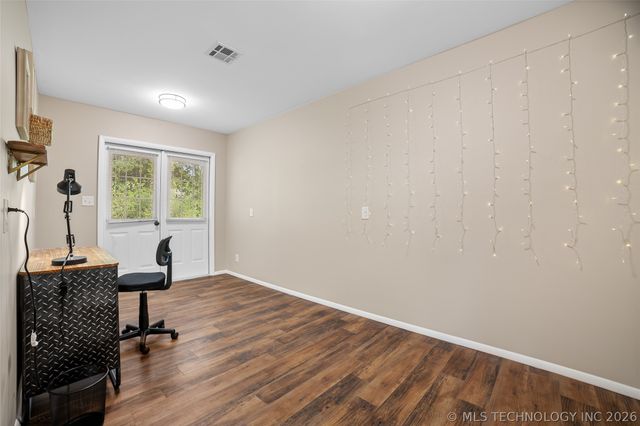 6023 S Irvington Avenue, Tulsa, OK 74135