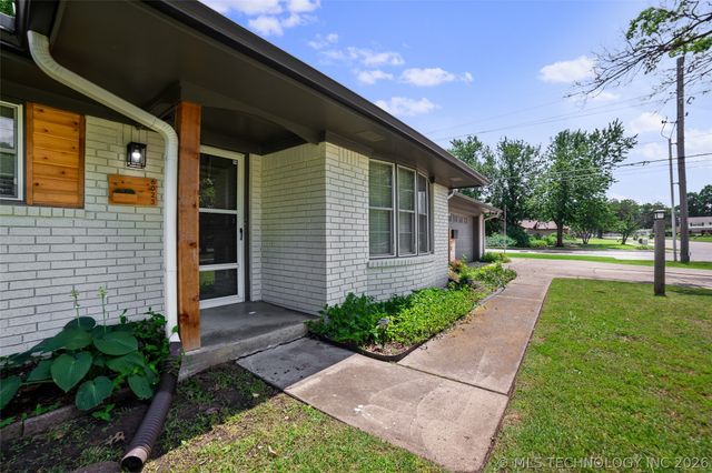 6023 S Irvington Avenue, Tulsa, OK 74135