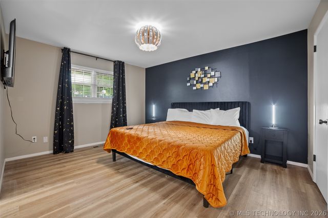 6023 S Irvington Avenue, Tulsa, OK 74135