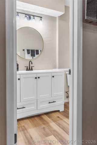 6023 S Irvington Avenue, Tulsa, OK 74135