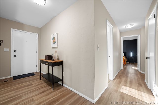 6023 S Irvington Avenue, Tulsa, OK 74135