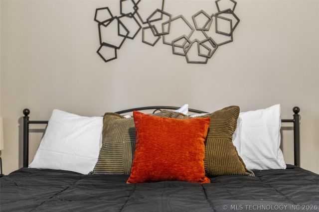 6023 S Irvington Avenue, Tulsa, OK 74135