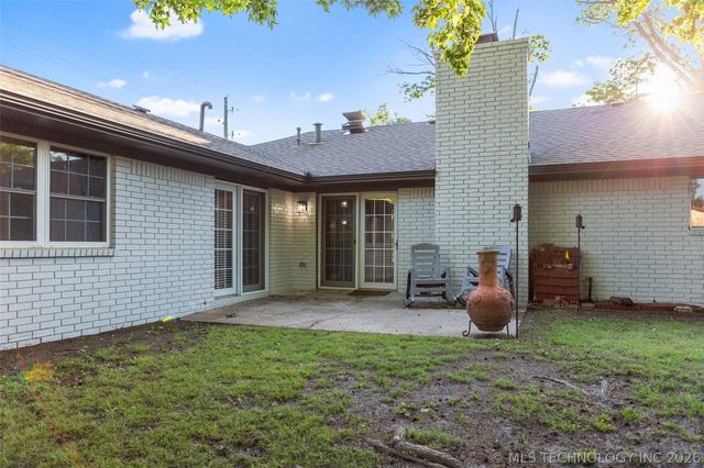 6023 S Irvington Avenue, Tulsa, OK 74135