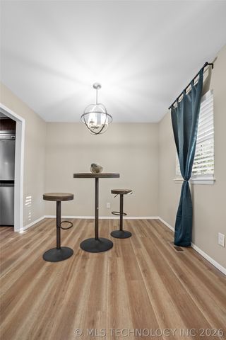 6023 S Irvington Avenue, Tulsa, OK 74135