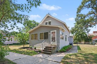 2067 Addison Street, Muskegon, MI 49441