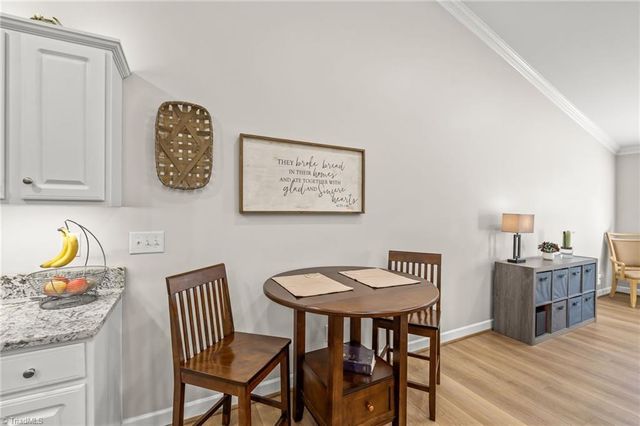 869 Easy Street, Asheboro, NC 27205