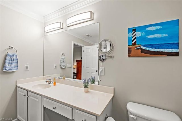 869 Easy Street, Asheboro, NC 27205