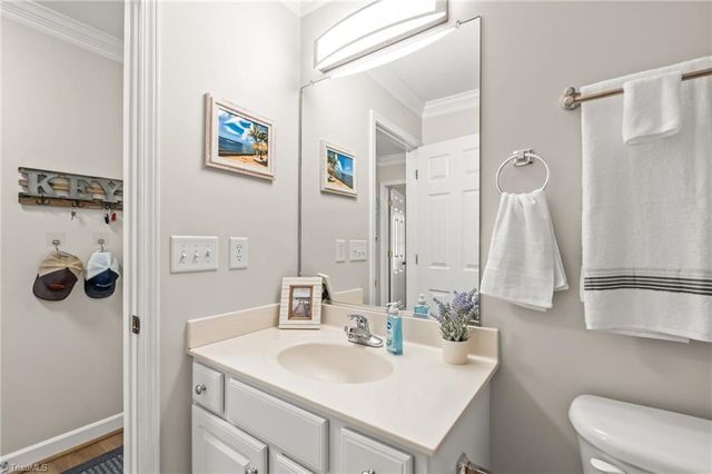 869 Easy Street, Asheboro, NC 27205