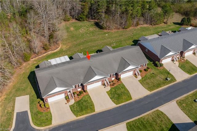 869 Easy Street, Asheboro, NC 27205