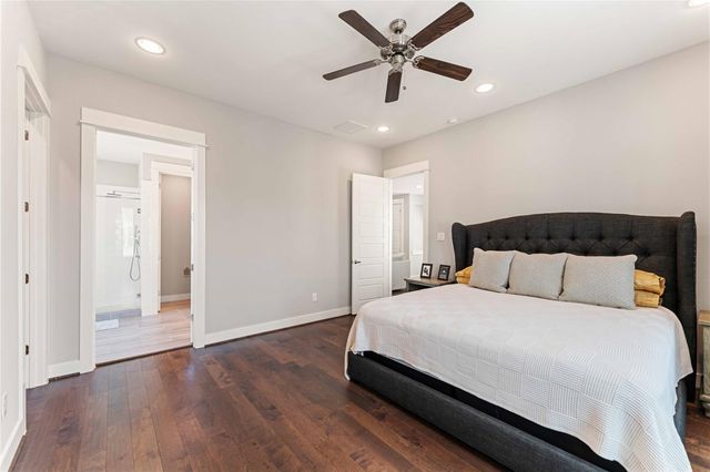 434 Yale Oaks Lane, Houston, TX 77091