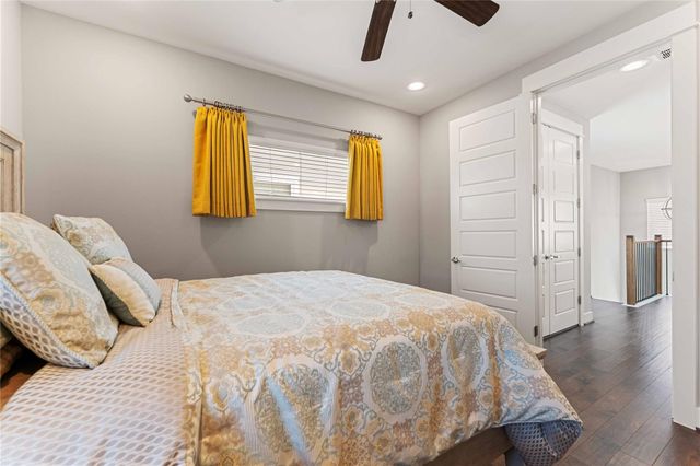 434 Yale Oaks Lane, Houston, TX 77091