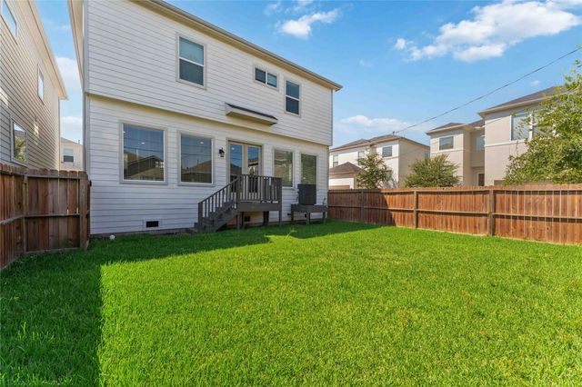 434 Yale Oaks Lane, Houston, TX 77091