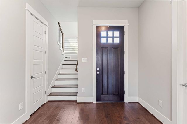 434 Yale Oaks Lane, Houston, TX 77091