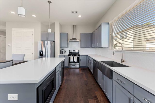 434 Yale Oaks Lane, Houston, TX 77091