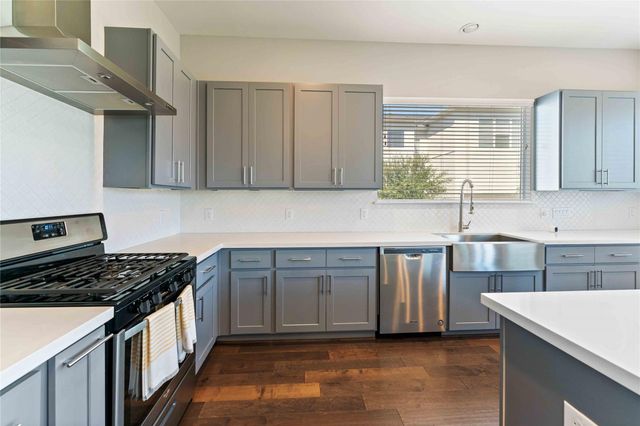 434 Yale Oaks Lane, Houston, TX 77091