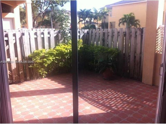 5507 NW 113th Ave, Doral, FL 33178