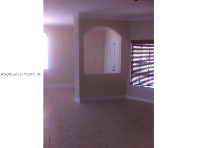 5507 NW 113th Ave, Doral, FL 33178