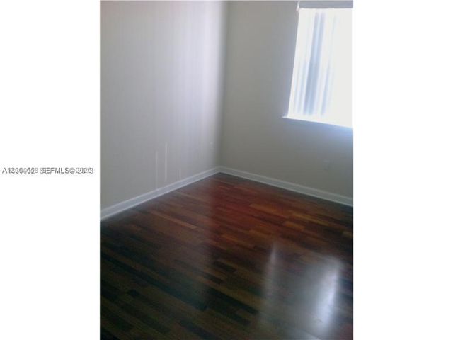 5507 NW 113th Ave, Doral, FL 33178