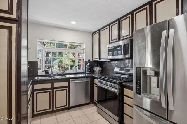 5430 Fieldcrest Drive, Camarillo, CA 93012