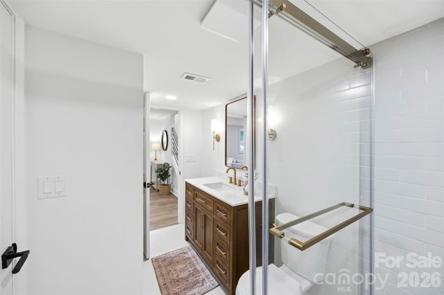 5903 Carpenter Drive, Charlotte, NC 28226