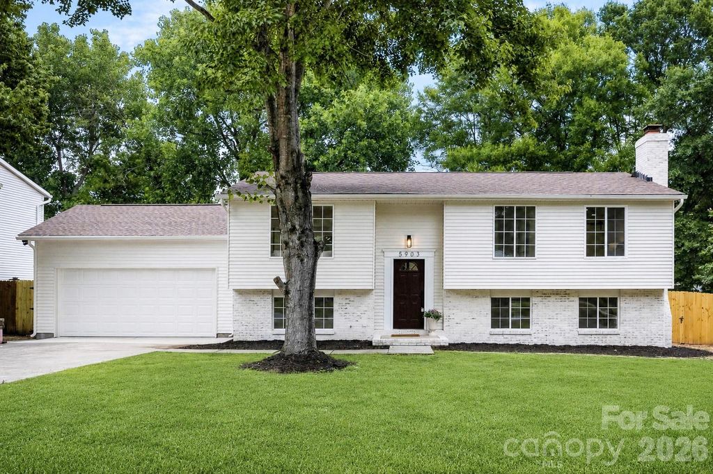 5903 Carpenter Drive, Charlotte, NC 28226