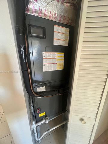 1465 SW 122nd Ave 1-19, Miami, FL 33184