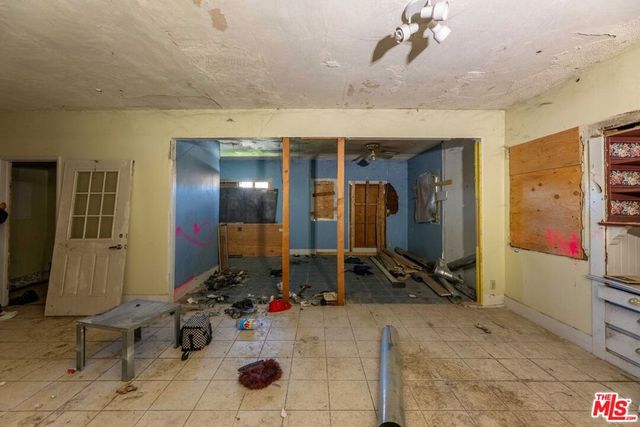 291 N Yale Street, Hemet, CA 92544