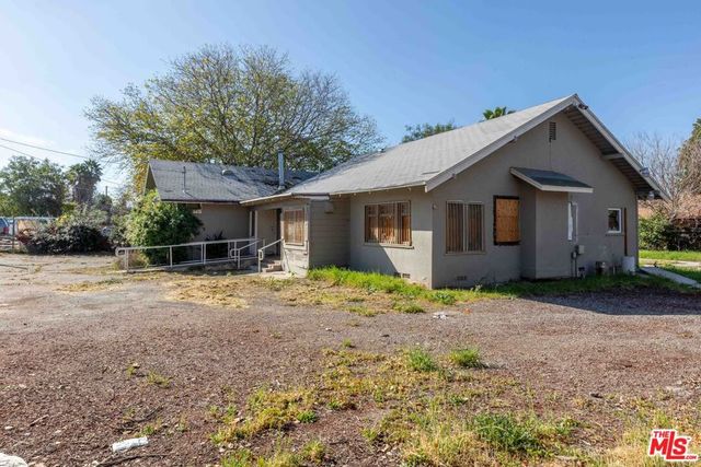 291 N Yale Street, Hemet, CA 92544