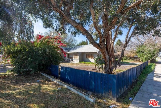 291 N Yale Street, Hemet, CA 92544