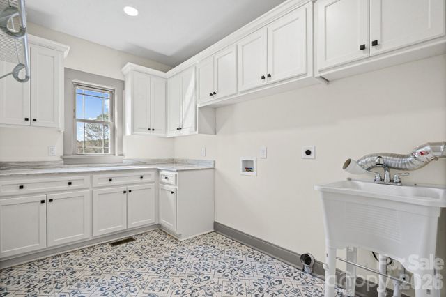 12041 Hazard Road, Oakboro, NC 28129