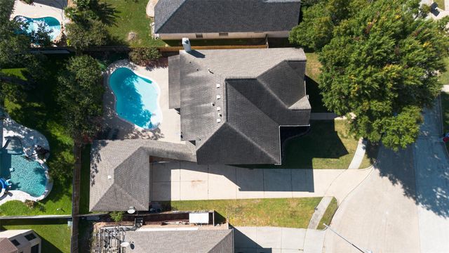 17410 Pikes Peek Court, Tomball, TX 77377