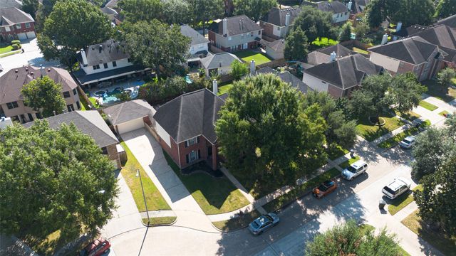 17410 Pikes Peek Court, Tomball, TX 77377