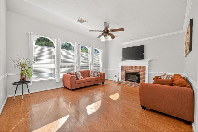 17410 Pikes Peek Court, Tomball, TX 77377