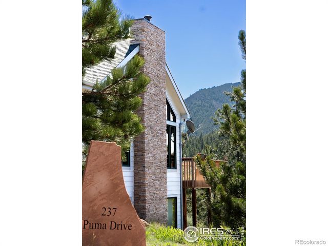 237 Puma Drive, Boulder, CO 80302