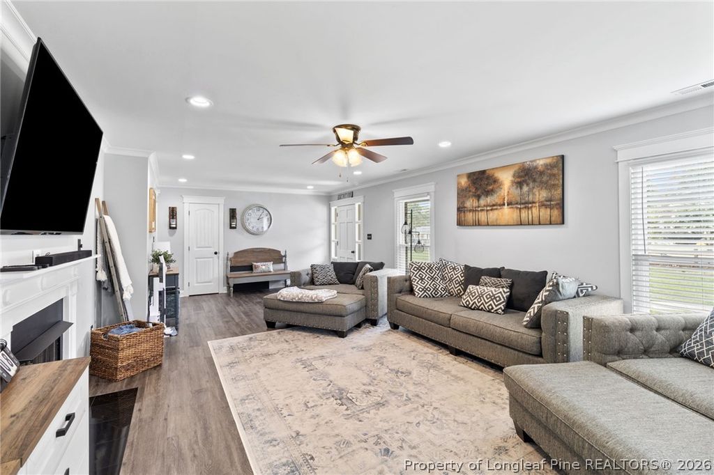 407 N Main Street Street, Raeford, NC 28376 — photo 11