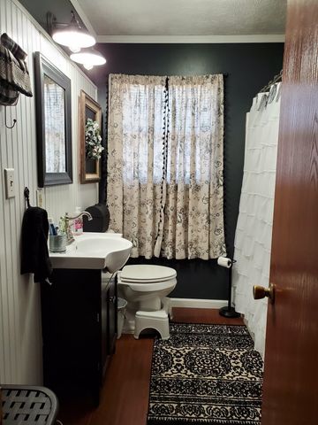 4710 Bradley Road, Huntington, WV 25704