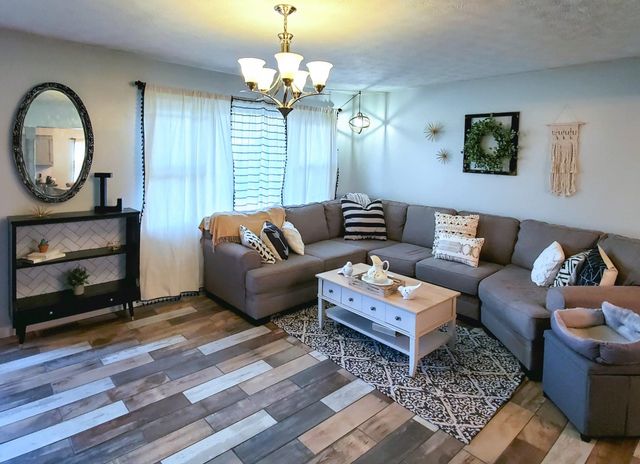 4710 Bradley Road, Huntington, WV 25704