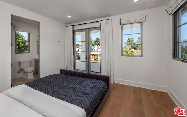 14806 Sutton Street, Sherman Oaks, CA 91403