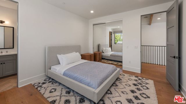 14806 Sutton Street, Sherman Oaks, CA 91403