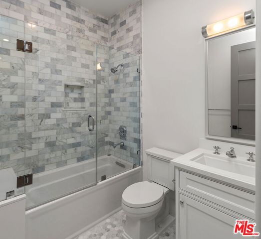 14806 Sutton Street, Sherman Oaks, CA 91403