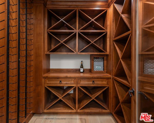 14806 Sutton Street, Sherman Oaks, CA 91403