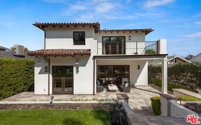 14806 Sutton Street, Sherman Oaks, CA 91403