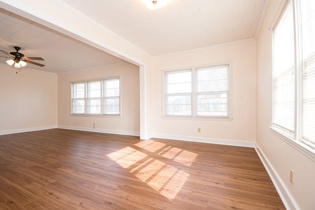 205 N Davis St, Columbia, AL 36319