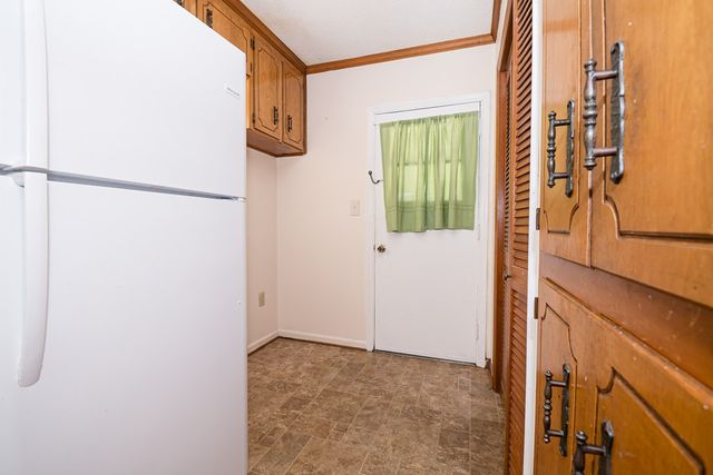 205 N Davis St, Columbia, AL 36319